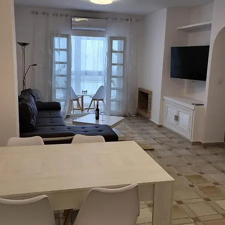 Apartment Cuti